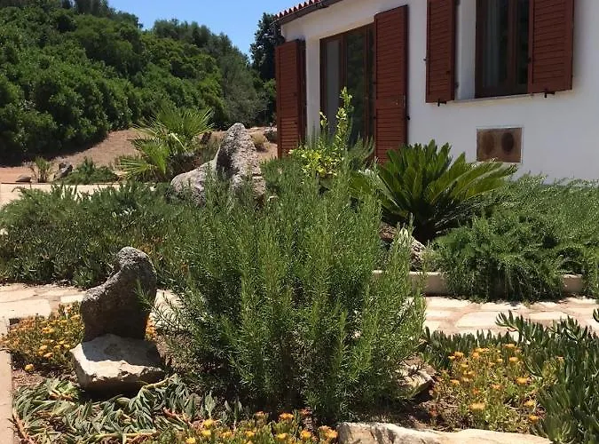 La Piana House 度假居 *